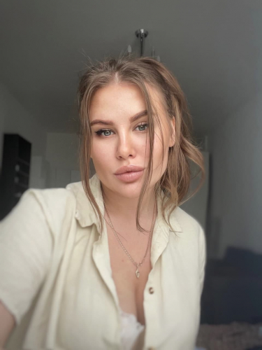 Индивидуалка СПб Алина +7(981)214-21-80